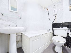 Photo 1- click for photo gallery